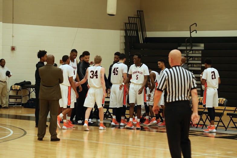 Suns Basketball Lose in OT Thriller to Richland