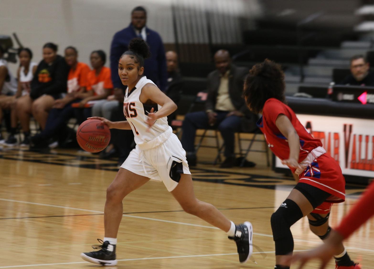 Women's Basketball Prepares for Home Finale on Tuesday