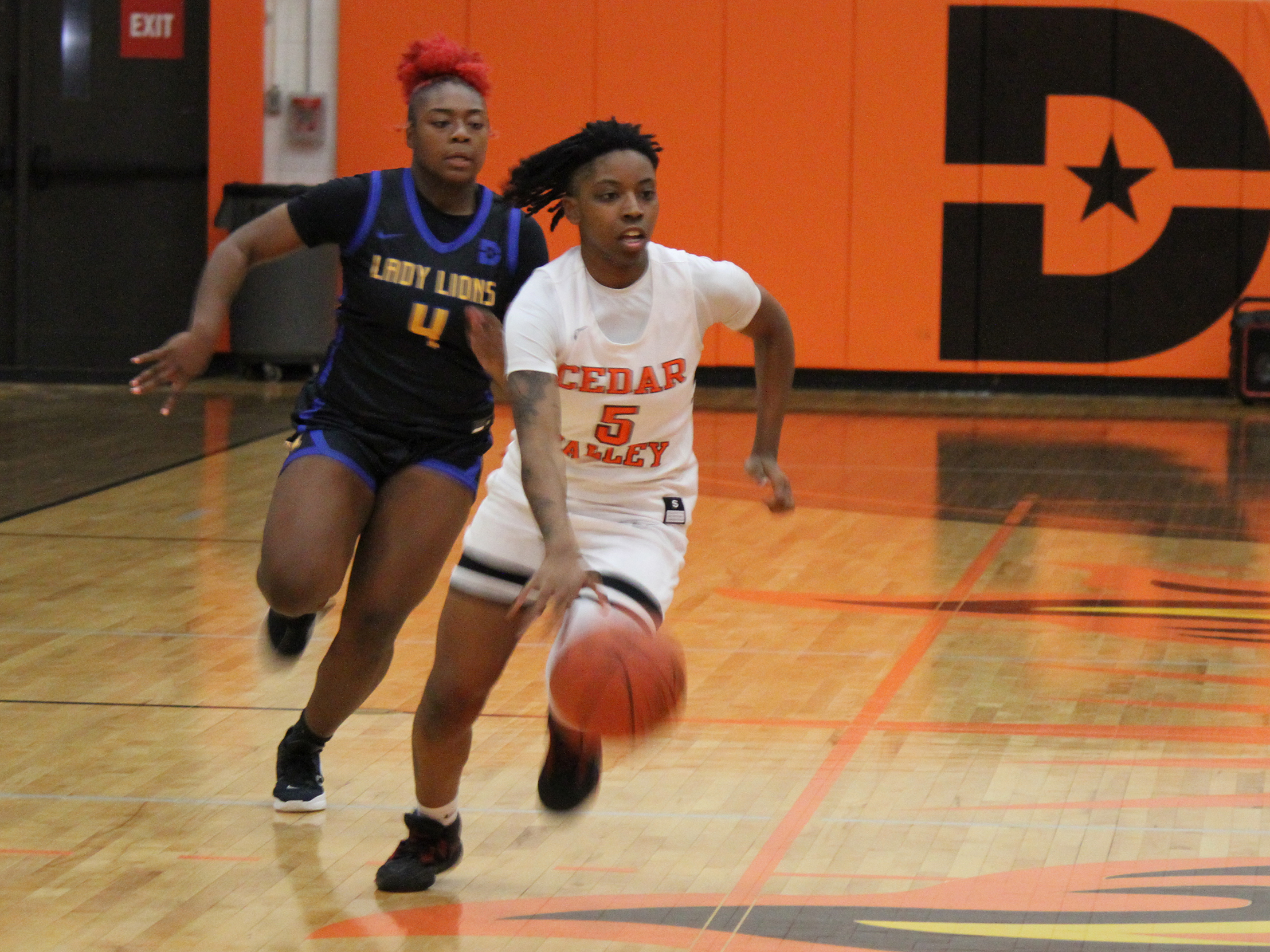 Dallas College Cedar Valley's Shandrea Yeldell scored 33 points vs. Dallas College Richland. 