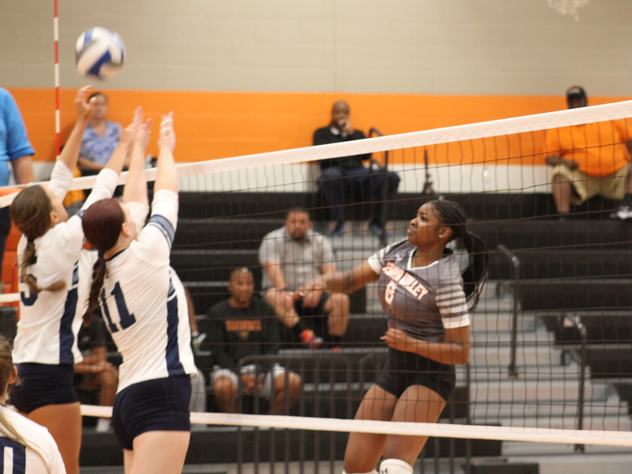 Suns Sweep: Cedar Valley Notches Home Win